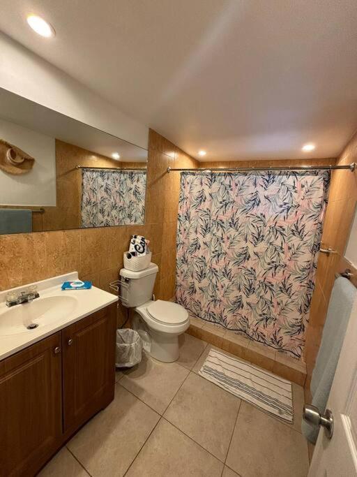 Quiet & Centrally Located House - Private Parking, Laundry And Storage For Luggage Miami Exterior photo